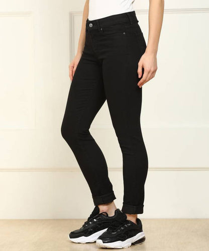 LEVIS711 Women Skinny High Rise Black Jeans  Skinny