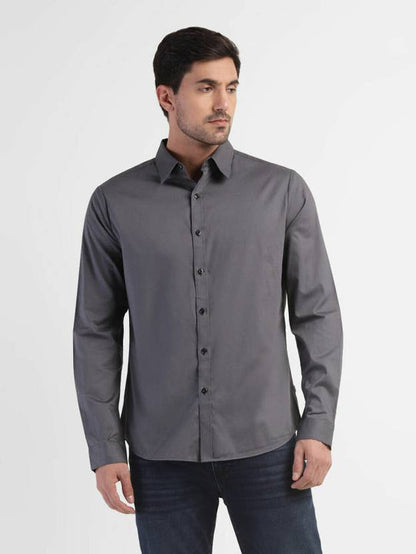 LEVISMen Slim Fit Self Design Spread Collar Casual Shirt